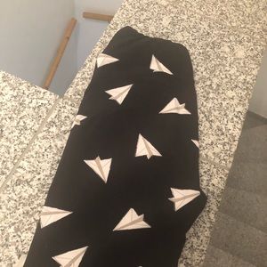 LuLaRoe Airplane Leggings! Unicorn
